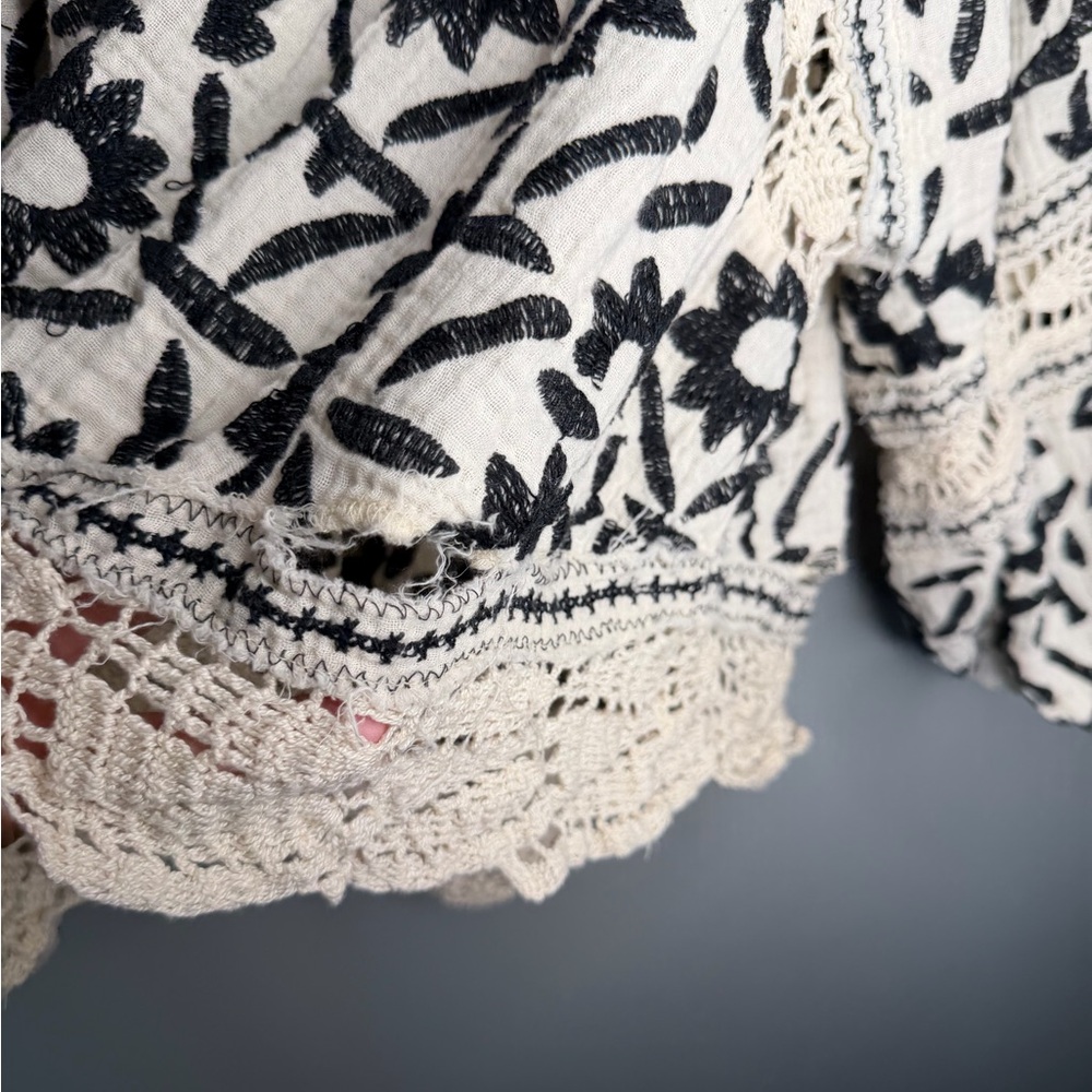Free People Black and Cream Floral Blouse - Picture 9 of 12